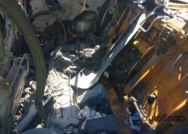 3FA6P0LU8JR115828: 41725114