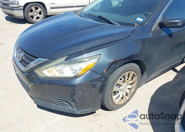 1N4AL3AP5GC194354: 41725357