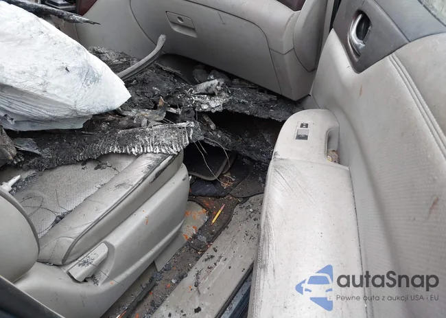 JN8AE2KP0D9067196: 41726592