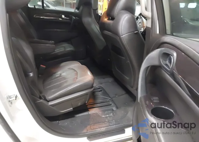 5GAKRBKD0FJ275592: 41726614