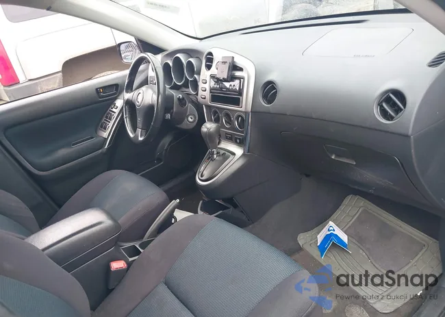 2T1KR32EX6C585970: 41726657