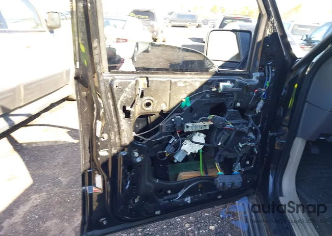 1FMJK1J54BEF17043: 41726234