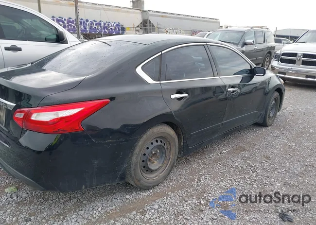 1N4AL3AP7GC205256: 41727482