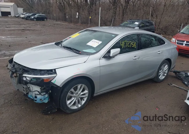 1G1ZD5ST2JF103668: 41727576