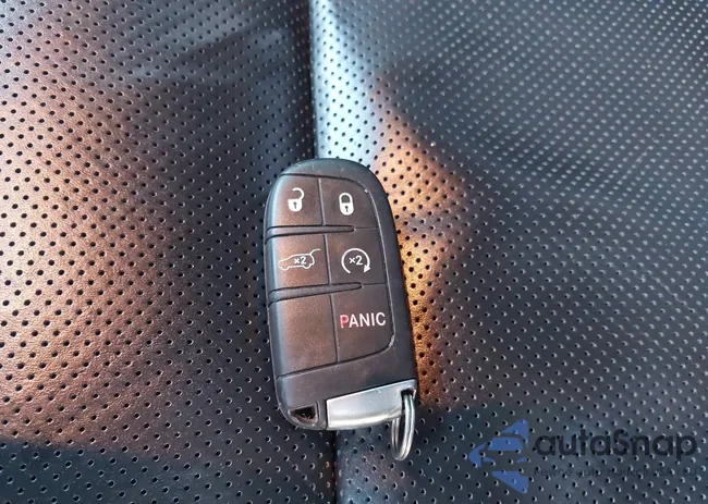 1C4RJFBG2GC498826: 41727665