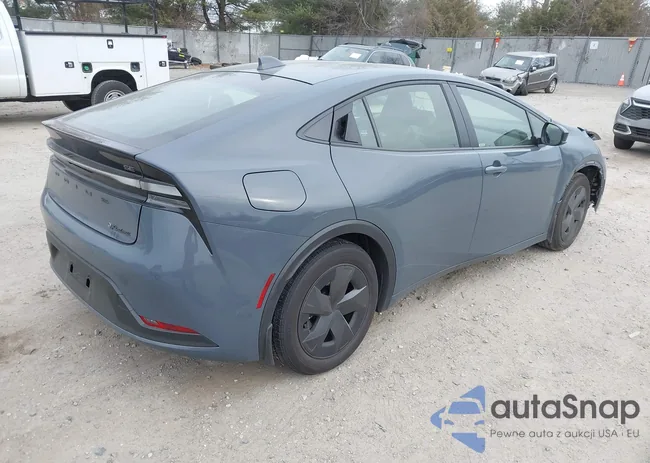 JTDACACU8R3027202: 41727758