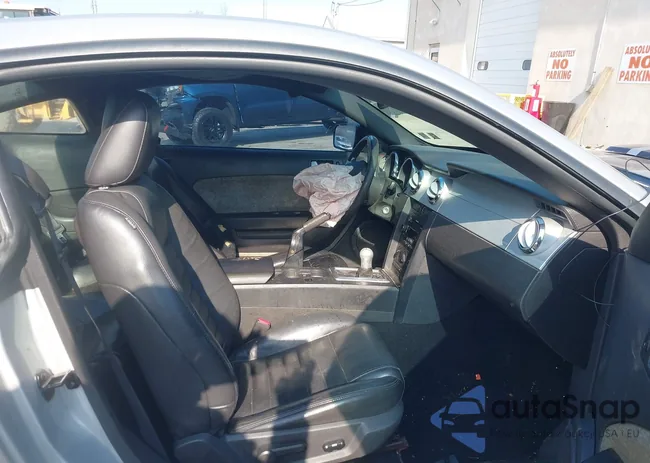 1ZVHT82H795128079: 41727791