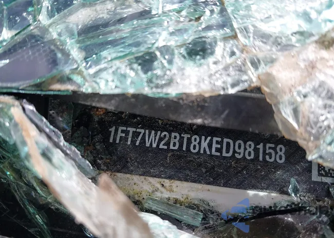 1FT7W2BT8KED98158: 41728022