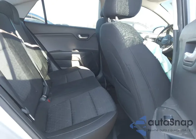 3KPA24ADXPE606463: 41728523