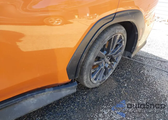 JF1VBAN60R8806041: 41728150