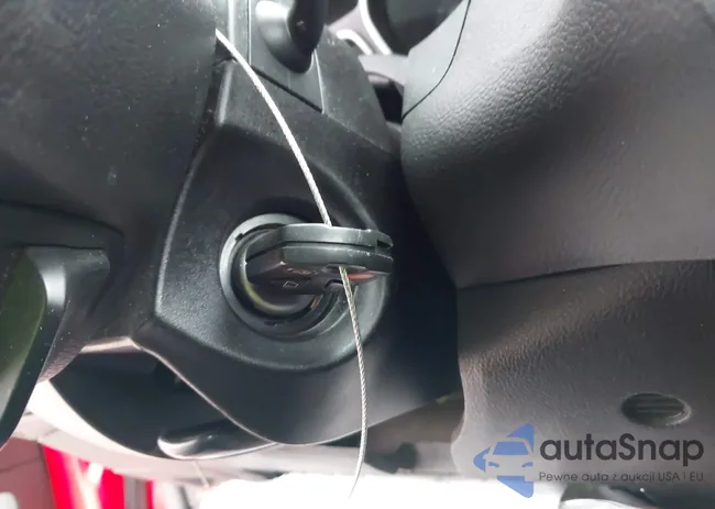 1FADP3F23DL240760: 41729555