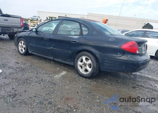 1FAFP52U1YA252175: 41729635