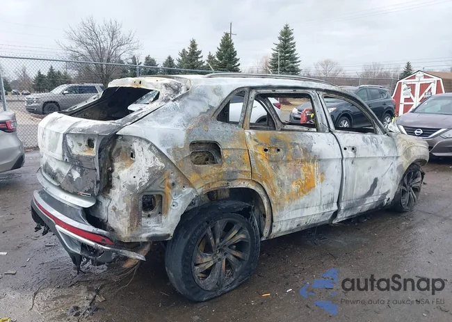 1V2TE2CA8MC210489: 41729126