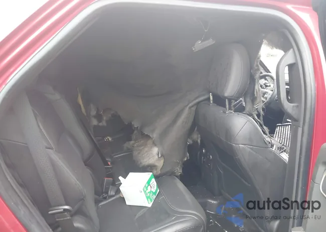 1FM5K8GC0NGB38372: 41729164