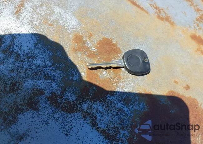 1G8AF52F35Z160629: 41730760