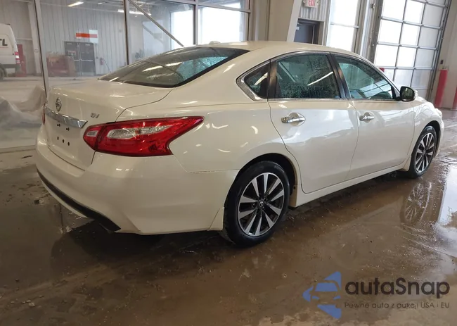 1N4AL3AP2HC284160: 41730792