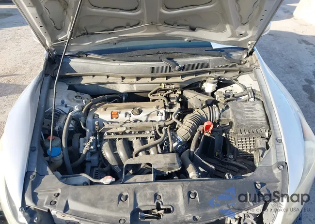 1HGCP2F47BA057969: 41730107