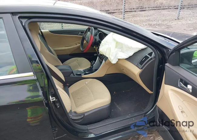 5NPEB4AC6BH066915: 41731523