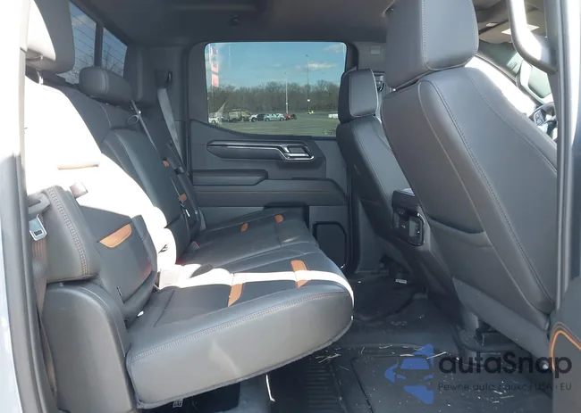 3GTUUEEL5RG312751: 41732847