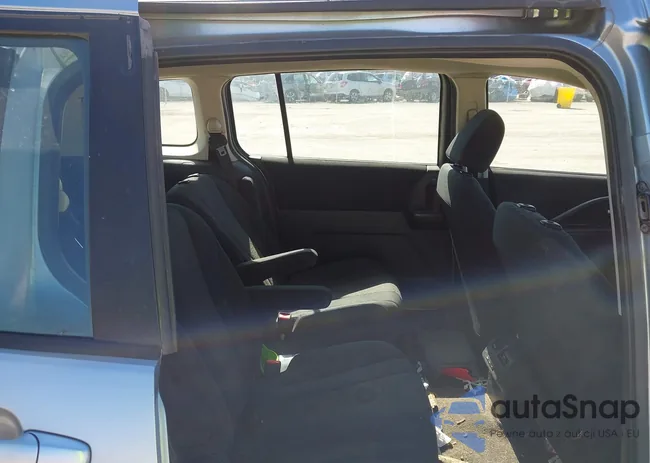 JM1CW2BL5C0115132: 41732386