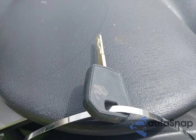 3FADP4BJ2DM207816: 41733663