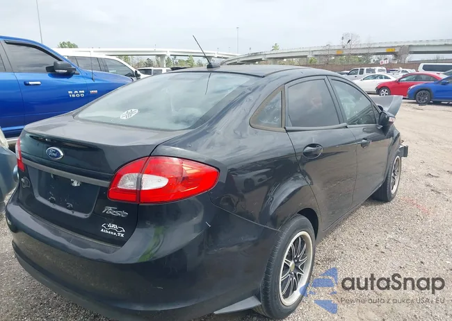 3FADP4BJ2DM207816: 41733663