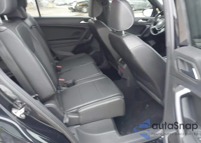 3VV3B7AX7MM082132: 41733817