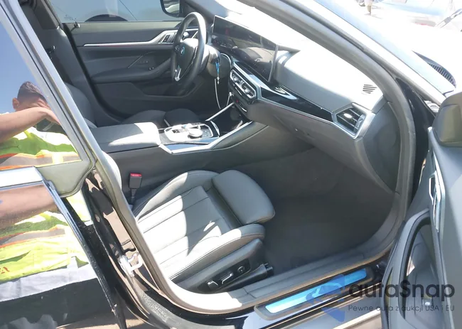 WBY43AW01RFS94328: 41734039