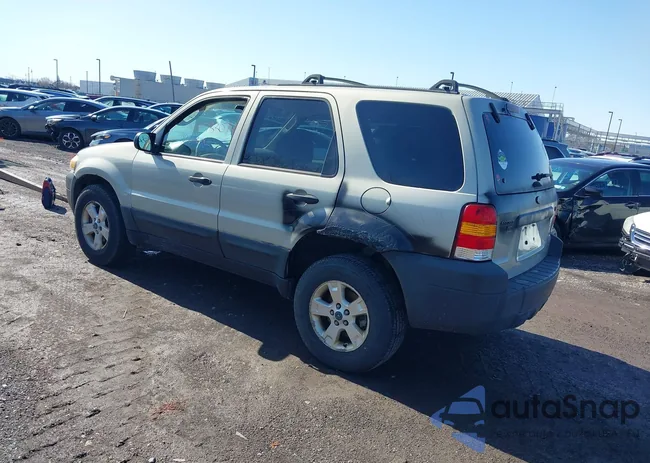 1FMYU93105KB27645: 41733074