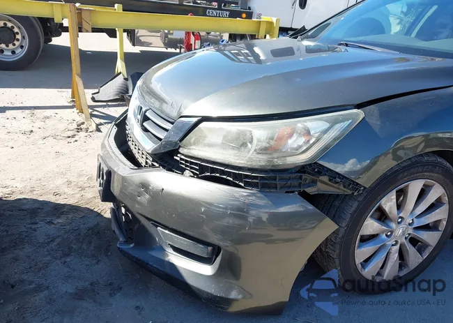 1HGCR2F71FA059162: 41733280