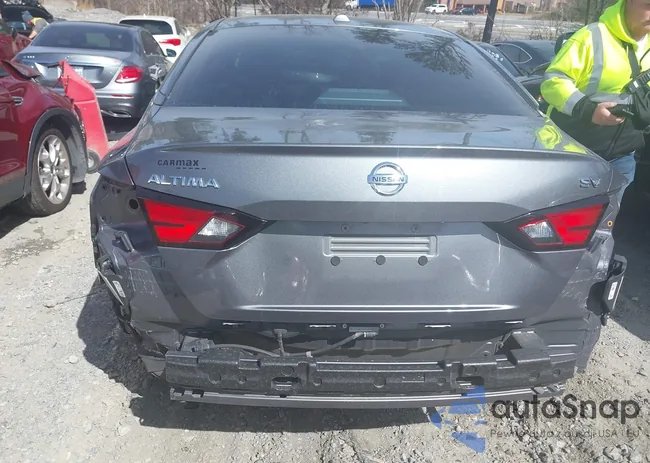 1N4BL4DV0MN357870: 41734734