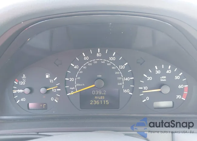 WDBJF65J4YB130899: 41735046