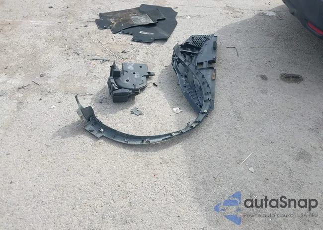 JN1BJ1CP3KW218361: 41734204