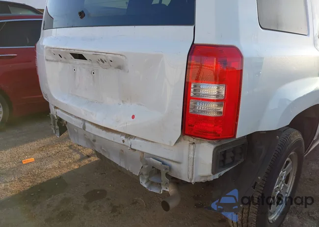 1C4NJPBA2GD628792: 41735527