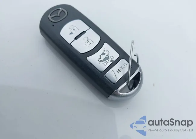 JM3TCBCY3J0212479: 41737024