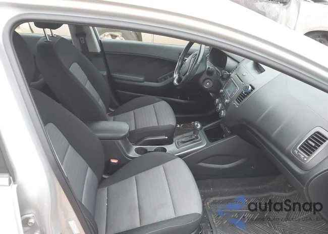 KNAFX4A80G5447553: 41736331