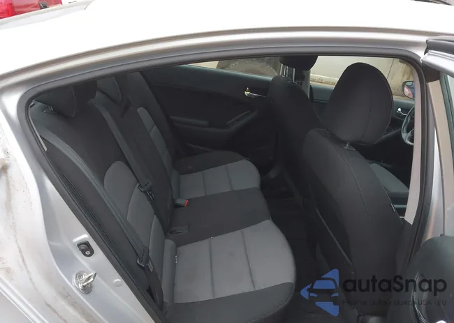 KNAFX4A80G5447553: 41736331