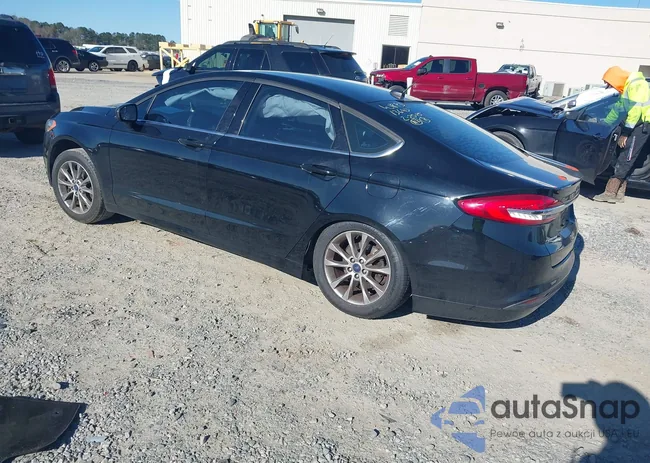 3FA6P0HD9HR137825: 41737647