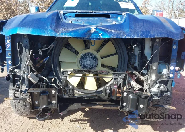 1GC1KWEY1JF155980: 41738590