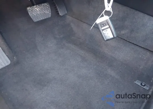 19UUB2F32FA021168: 41738695