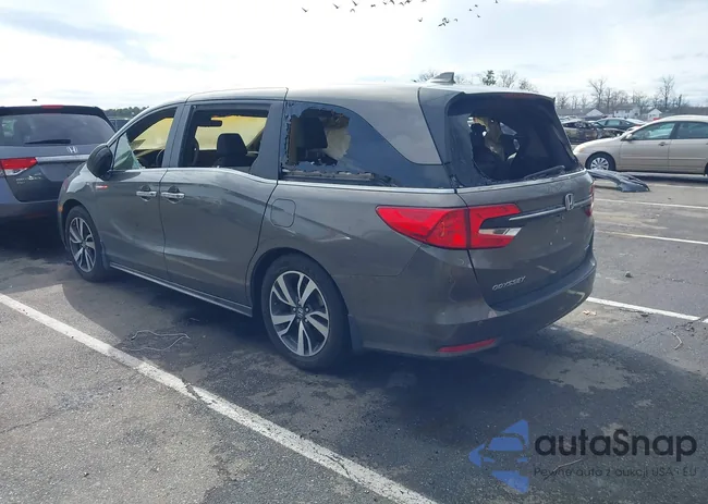 5FNRL6H8XMB006701: 41738747