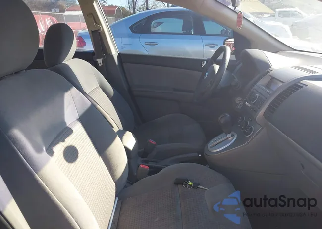 3N1AB61E88L621435: 41738183