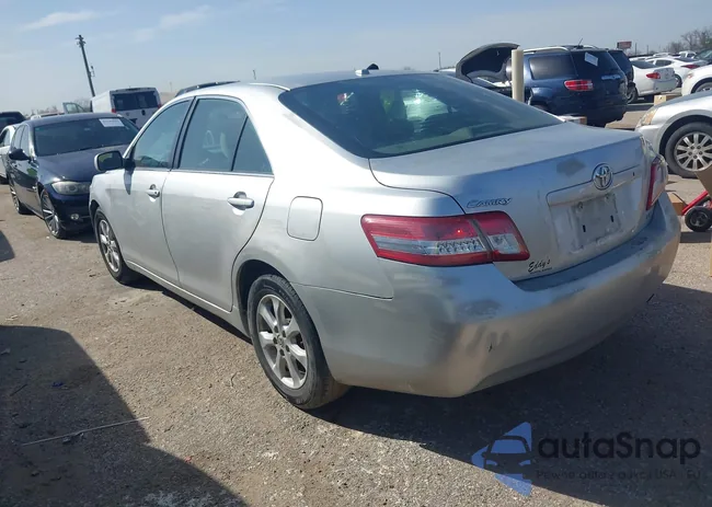 4T1BF3EK2BU704288: 41739799