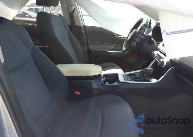 2T3W1RFV0MW104858: 41739430