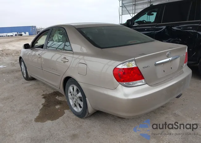 4T1BF30K86U628640: 41740757