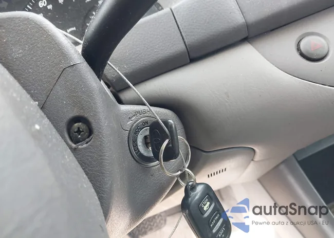 4T1BE32K44U846281: 41740369