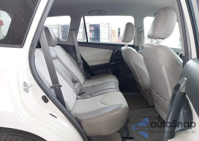 2T3YL4DV4EW003090: 41741155