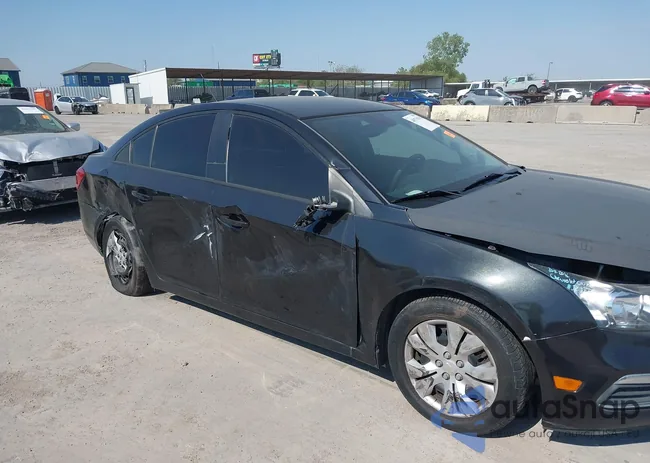 1G1PA5SH9F7240152: 41742667