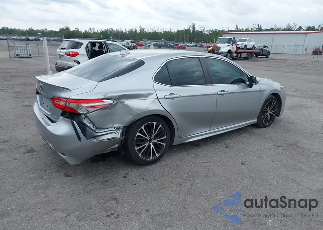 4T1B11HK9KU708465: 41742706