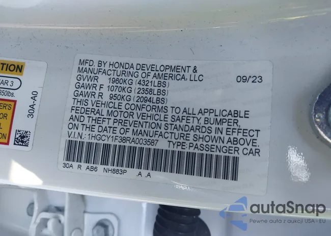 1HGCY1F38RA003587: 41742199